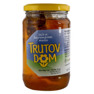 Honeycomb-in-acacia-honey